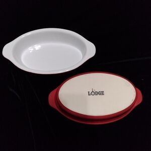 Lodge Oval Red and White Baking Dish Set